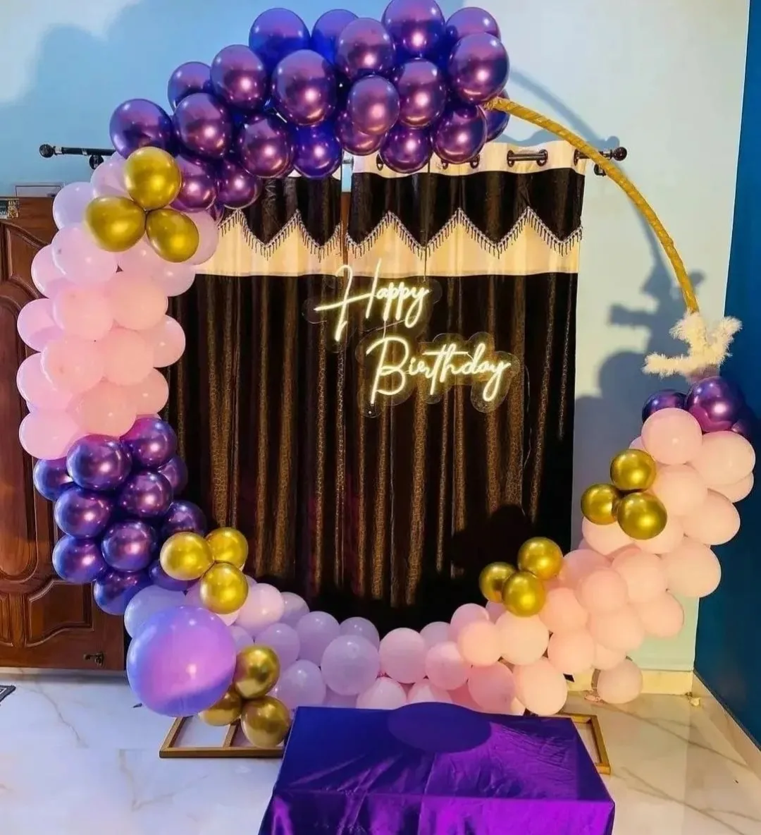Luxury Balloon Arch with Neon Sign