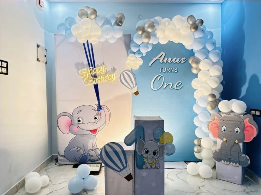 Balloon Arch of 250 Balloons