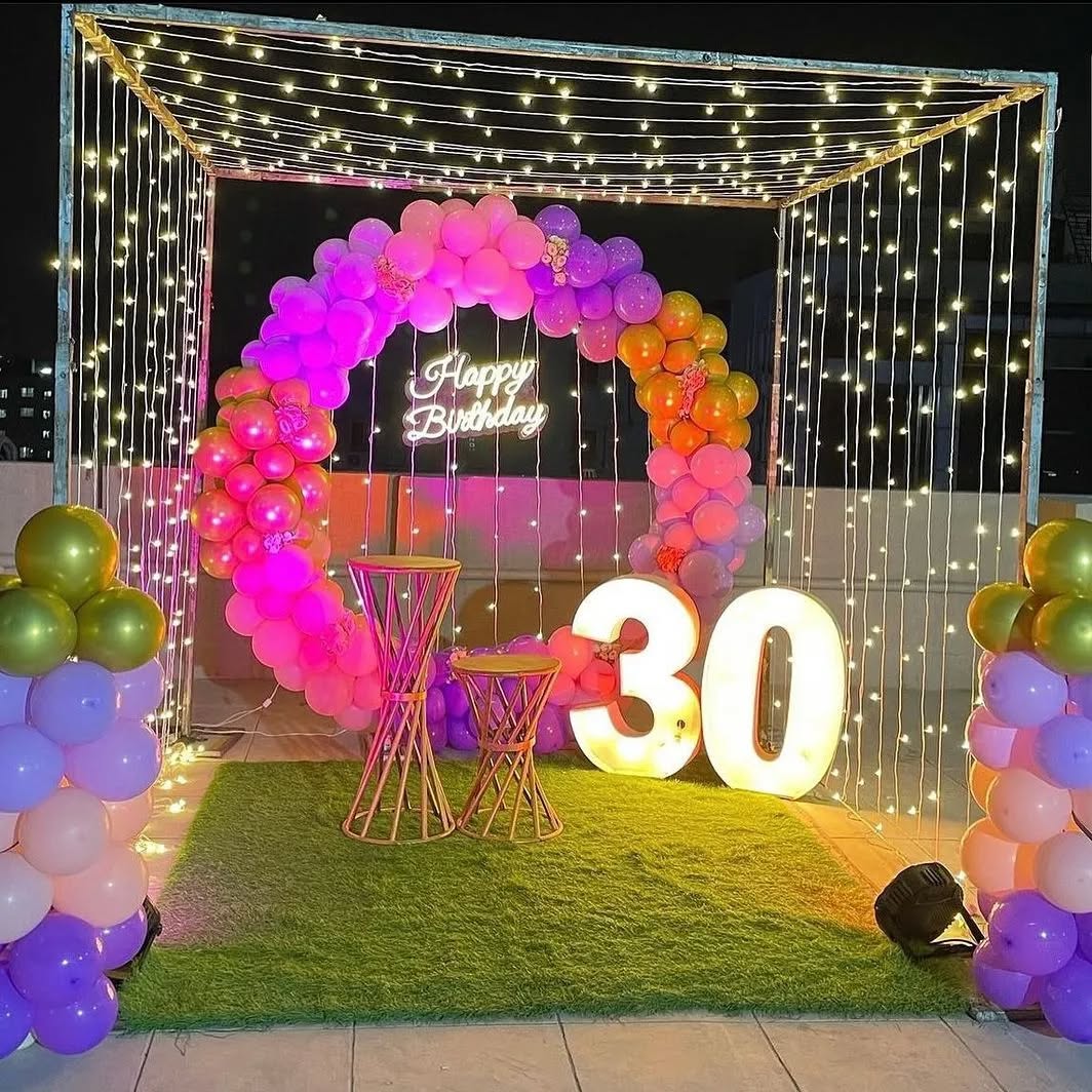 Dreamy Rooftop Birthday Setup – Neon  Balloon