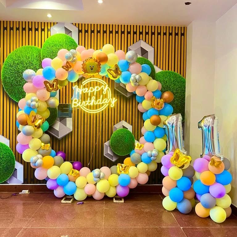 Pastel Safari-Themed Birthday