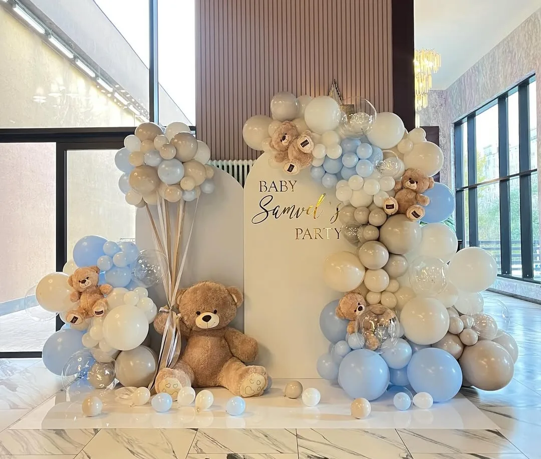 Teddy  Balloons Baby Shower Setup