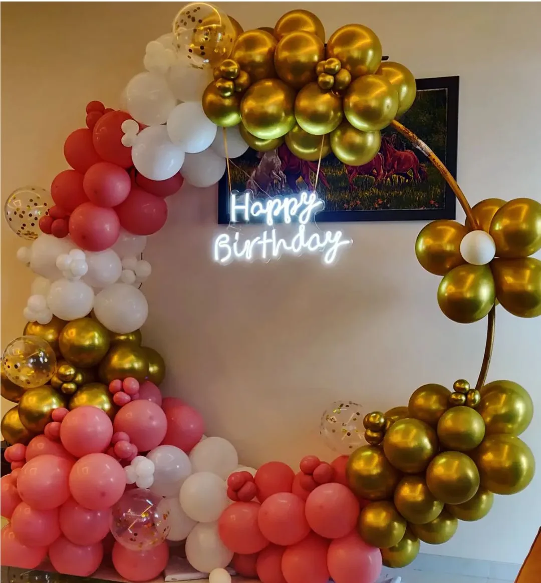 Gold, Pink and White Birthday Ring Décor